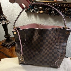Louis Vuitton Caissa Hobo De Rose